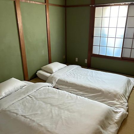 Kix House Waraku III 和楽三号館 Hotel Izumisano Buitenkant foto