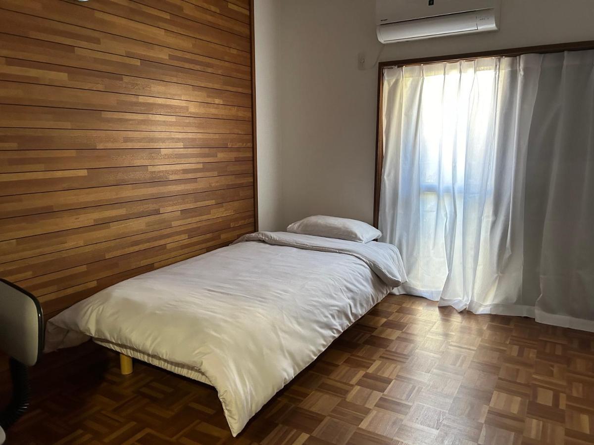 Kix House Waraku III 和楽三号館 Hotel Izumisano Buitenkant foto