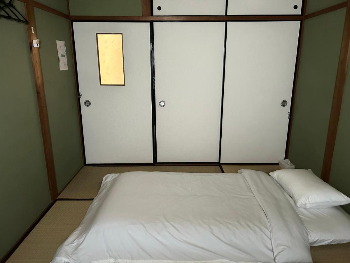 Kix House Waraku III 和楽三号館 Hotel Izumisano Buitenkant foto