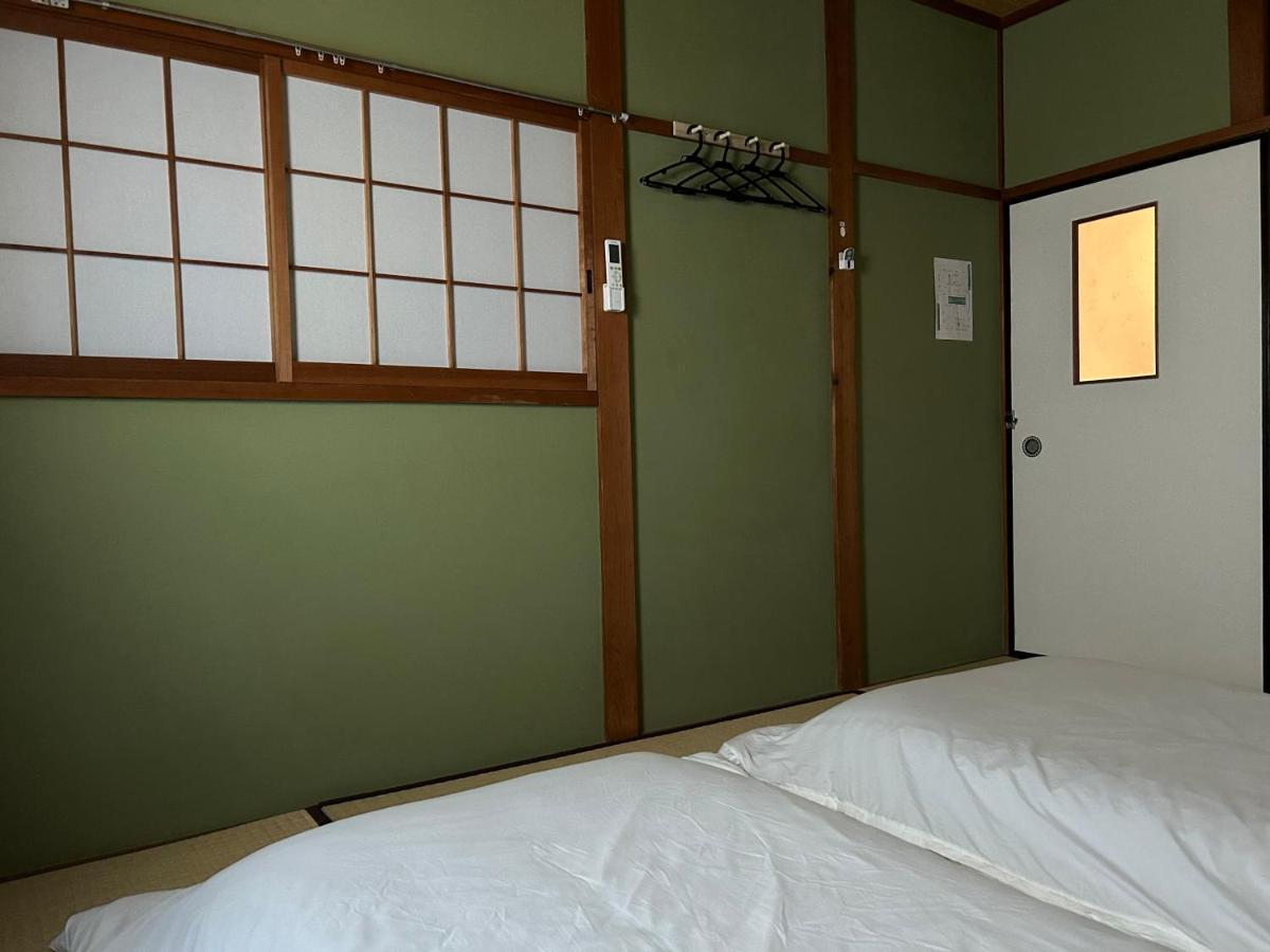 Kix House Waraku III 和楽三号館 Hotel Izumisano Buitenkant foto